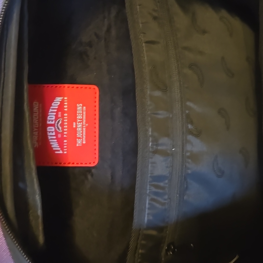 Sprayground Enderdragon Backpack. - Picture 11 of 11